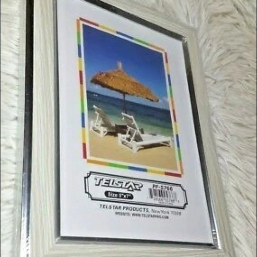 🛍Faux Wood Grain & Silver Faced Picture Frame-5X7